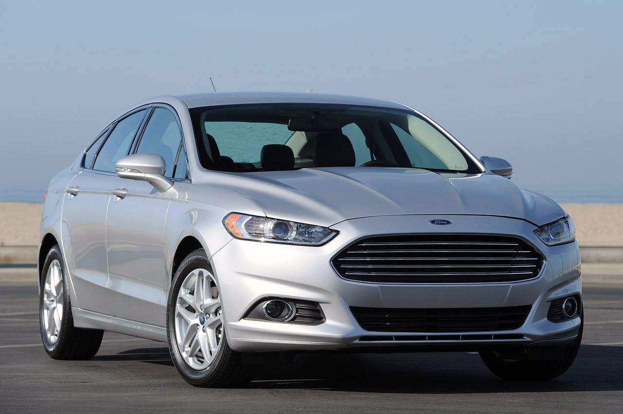 Ford Fusion седан 2013